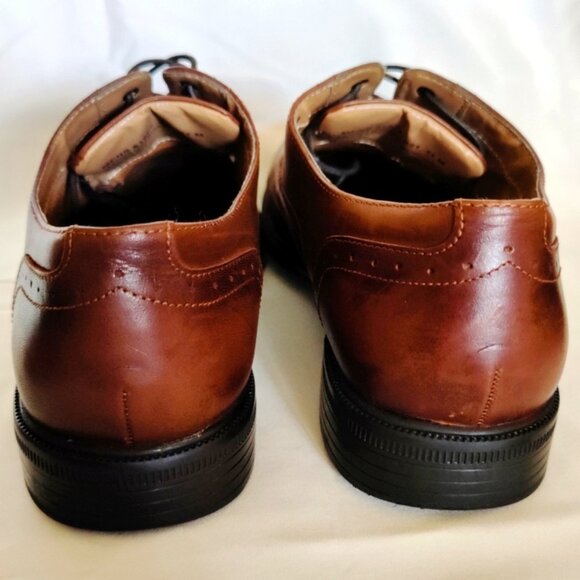 Nunn Bush Men\'s Sherwood Oxford Distressed Leather Shoes in Cognac, Sz 11M main image 5